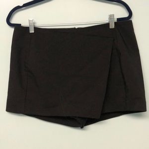 express black skort